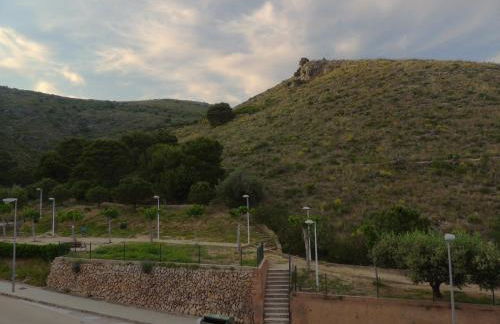 ACOGEDOR ADOSADO entre mar y montaña - Foto 40