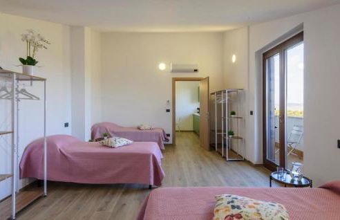 Pet Friendly Apartment In Moscufo - Foto 6
