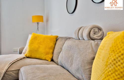 Spacious Apartment In The Centre Of Bridgwater Ideal for Contractors & Group Stays By Hinkley Homes Short Lets & Serviced Accommodation - Foto 13