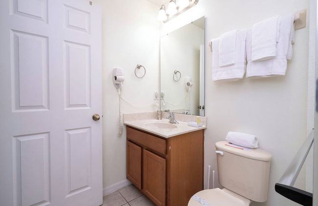 Lake View Home With Private Pool at Bella Vida 91 - Foto 47