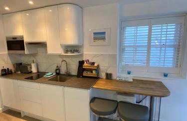 Sweet Caroline - luxury studio stone’s throw from Mousehole harbour - Photo 6