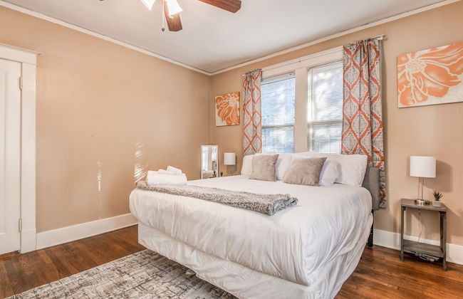 Bluemoon Bungalow 2 Units - Photo 7