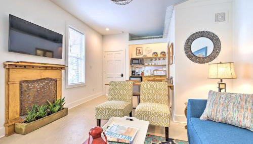 Walk to Beach from Chic Old Town Apartment with Yard - Foto 5