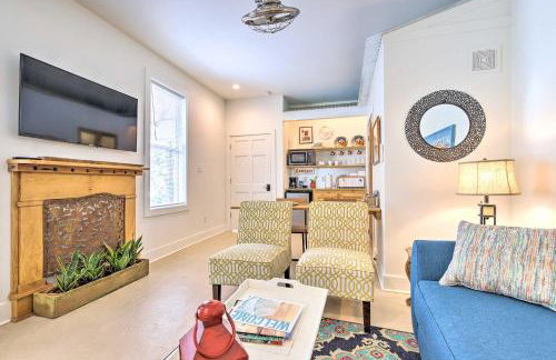 Walk to Beach from Chic Old Town Apartment with Yard - Foto 5