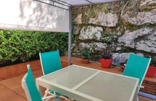 El jardín de Max, apartamento céntrico con jardín privado y parking - Photo 14