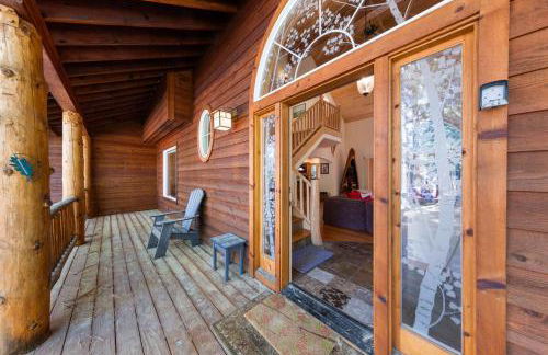 Fox Crossing at Tahoe Donner by Tahoe Getaways - 3BR Vacation Rental w Forested Views & HOA Amenities! - Foto 2