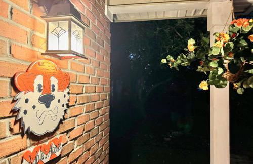 Aubie's Abode-walkable to downtown Auburn & campus - Foto 64