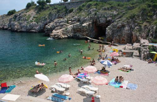 Family friendly house with a swimming pool Garica, Krk - 19507 - Photo 5