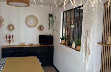 L’Appart-Rosas bohème chic, au bord de la mer - Foto 19