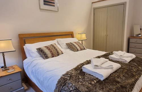 Mow Barton - Photo 11