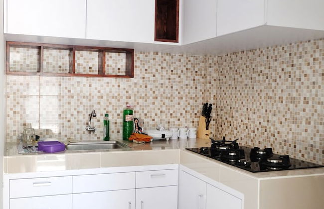 Villa Jogja Grand Bale with Private Pool by Simply Homy - Foto 17