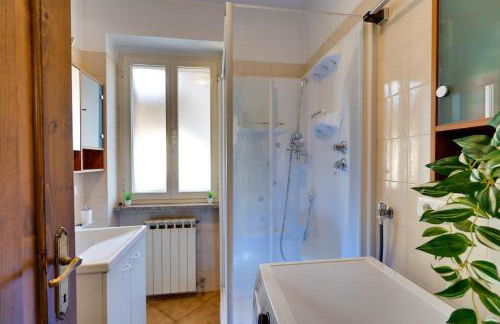 Trilocale in centro a Cormons con balcone e garage - Foto 14