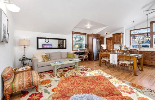 The Beautiful Bears Den! Walk to Old Town and CSU! - Foto 3