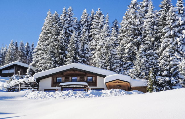 4 bedroom House in Egg with garden and terrace - Photo 2