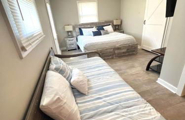 4/2 Home Close to Beach, Centrally located! - Foto 7