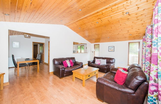 Skylark Lodge With Hot Tub Near Cupar, Fife - Foto 11