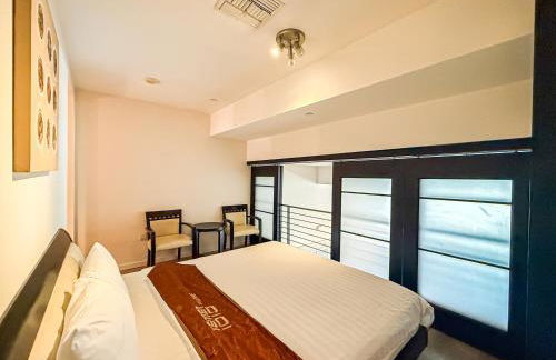 Stylish 2BR Loft with Top-Tier Amenities - 104 - GL - Foto 13