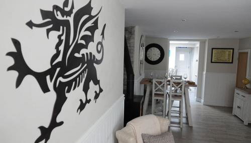 3 Bedroom Cottage in Conwy with Parking Sleeps 4 - Foto 4