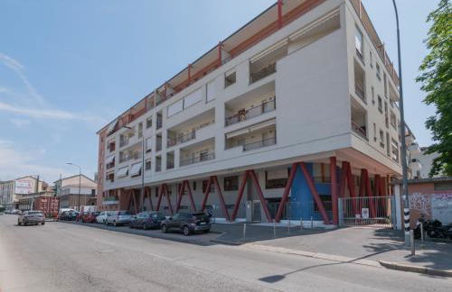 Spazio Breda - Free Parking, Private Garage, Metro M1, Balcony, 4 Guests - Foto 55