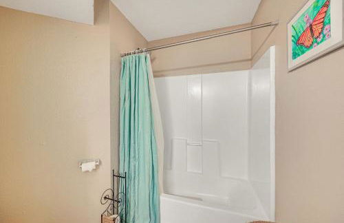 Bandera Carriage House with Medina River Access! - Foto 15