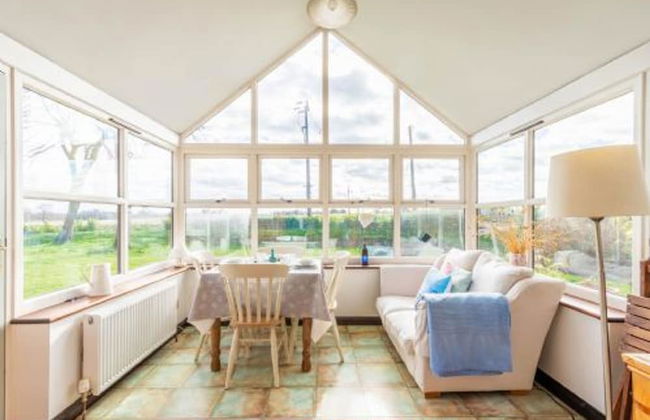 Host Stay Woodfalls Barn - Foto 3