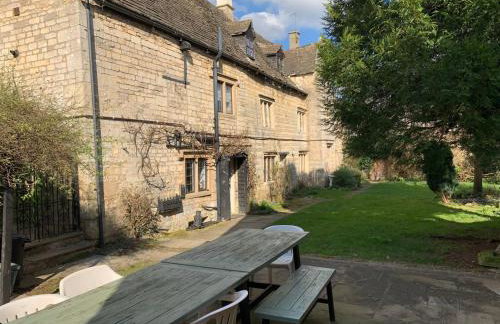 6 Bedroom Farm House with 12 Beds in Weldon - Foto 6