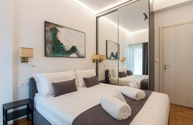 Acropolis Golden View Penthouse - Photo 19