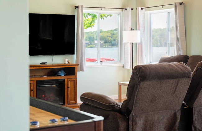 The Lake Life by Avantstay Lakefront + View + Hot Tub - Foto 9