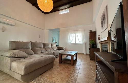 CasaBlanca Villa Rural con piscina y barbacoa - Foto 12