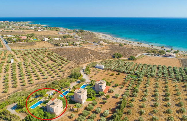 Spiros Beach Villa Large Private Pool Walk to Beach Sea Views A C Wifi Car Not Required - 971 - Foto 37