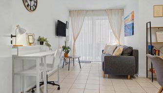 Neu Renoviert - 4 Schlafplätze, Zentral, Terrasse - Foto 5