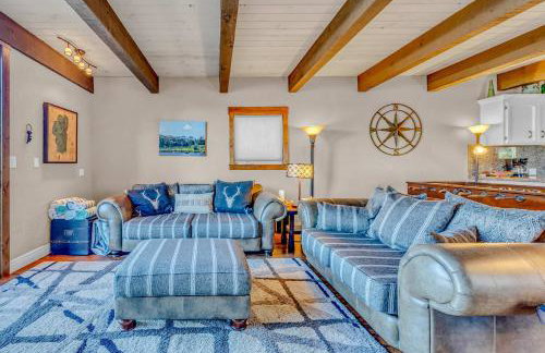 South Lake Retreat Deck Dock & Game Table - Foto 6