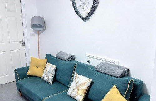 Ellas Stays - Photo 47