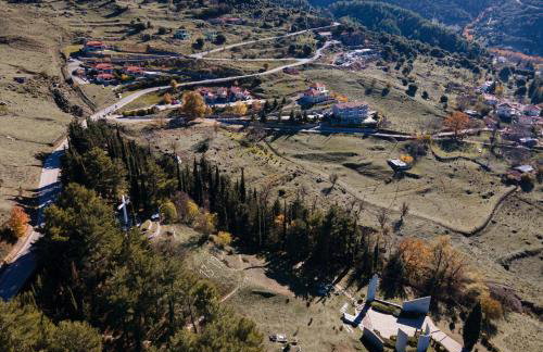 Ermis Suites by GM Luxury Suites Kalavryta - Photo 37