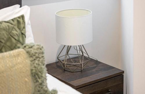 Spacious Luxury Apartment King Bed - Central Location - Foto 9