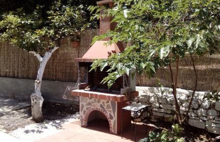 Flamiatos Garden Cottages - Photo 15