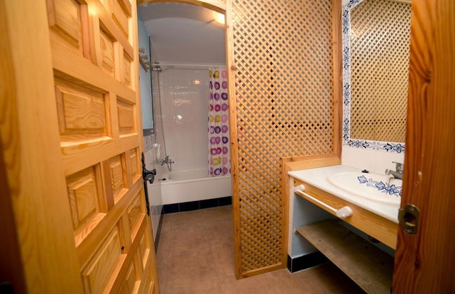 Apartamentos Urbanización Atlanterra Costa - Photo 36