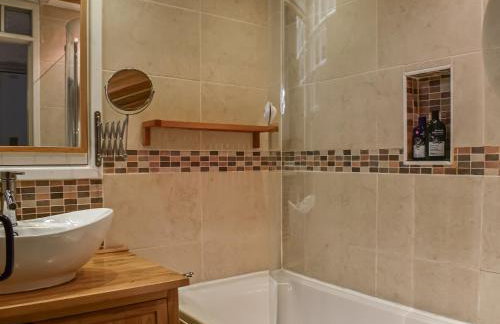 Greystones - Photo 13