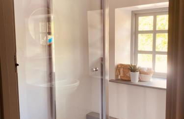 North Cottage - Photo 6