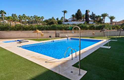 Amplio Ático De 2 Habitaciones - Photo 31