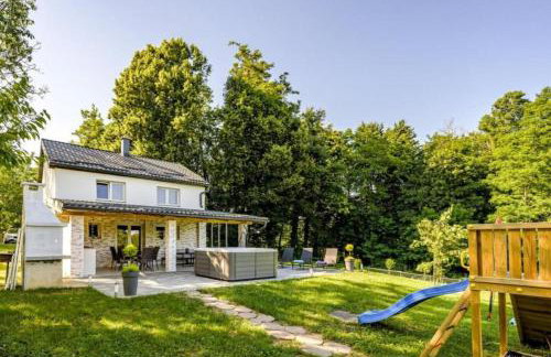 Cozy House In Nature With Hot Tub - Happy Rentals - Foto 28