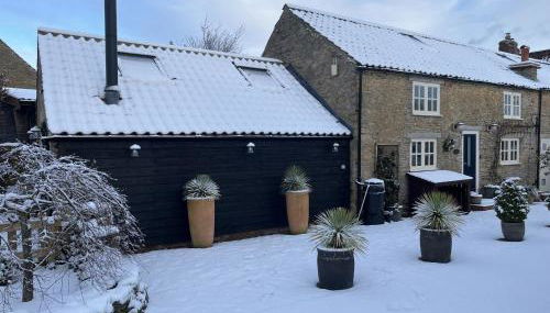 A Stones Throw - Foto 3