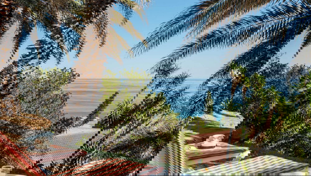 Classic Charm Meets Modern Comfort at Atlantic Pearl - Foto 1, Quarto