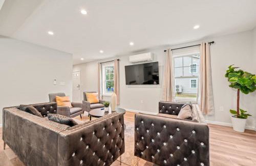 Spacious House with King Beds in Prime Location - Foto 4