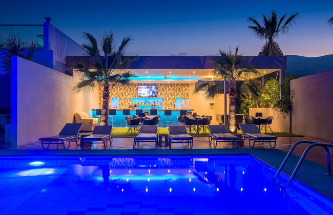 Primavera Beach Hotel - Photo 1