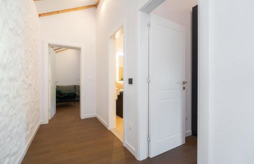 Aurora Lukorana - Photo 5