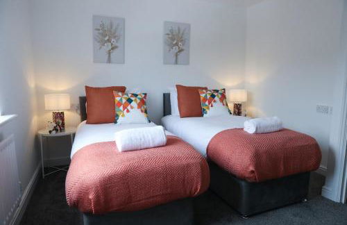 Elegant & Serene 3-BR Retreat Minutes from Heathrow Airport-London- Slough central-Legoland-Ascot-Windsor for Contractors-Families-Relocators-Businesses - Foto 69