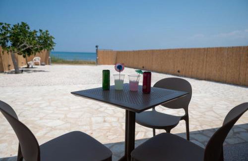 TSABAS BEACH SIDE APARTMENTS ΤΣΑΜΠΑΣ ΠΑΡΑΛΙΑΚΑ Διαμερίσματα 4 - Foto 17