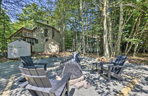 Fire Pit and Furnished Deck Serene Tobyhanna Escape - Foto 22