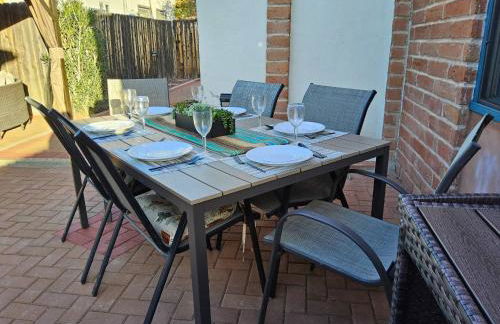 Historic W University | Walk to 4th Ave + Trolley - Foto 4